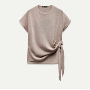 Beige topp med knyt från Zara - Säljer denna fina tröja från Zara 💕