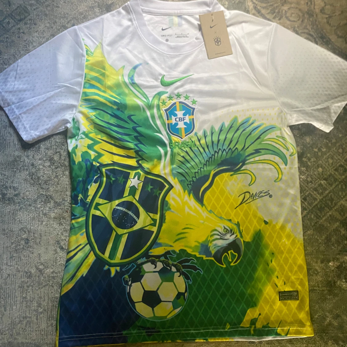 Nike Brasil fotbollströja med örn