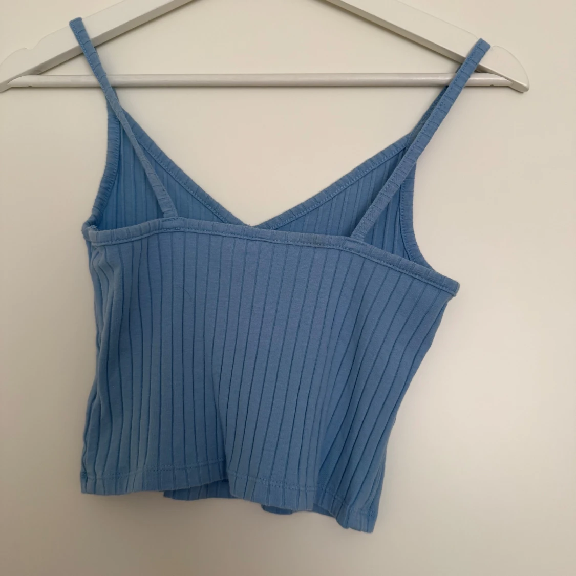 Ljusblå ribbad linnetopp H&M Divided - 2