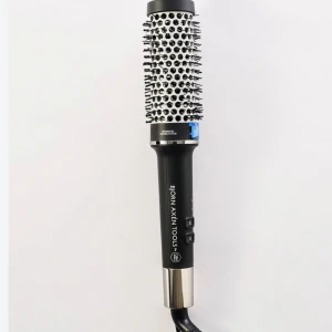 Björn Axén värmeborste 45mm - Knappt använd Björn Axén värmeborste, 45mm🩷