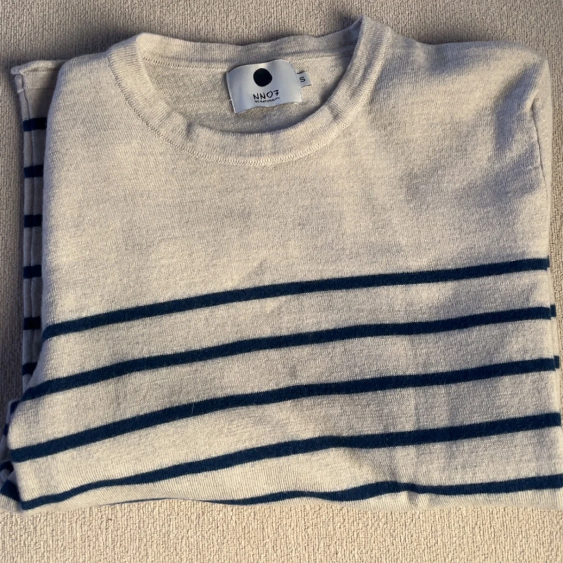 Randig merinoullströja från NN07