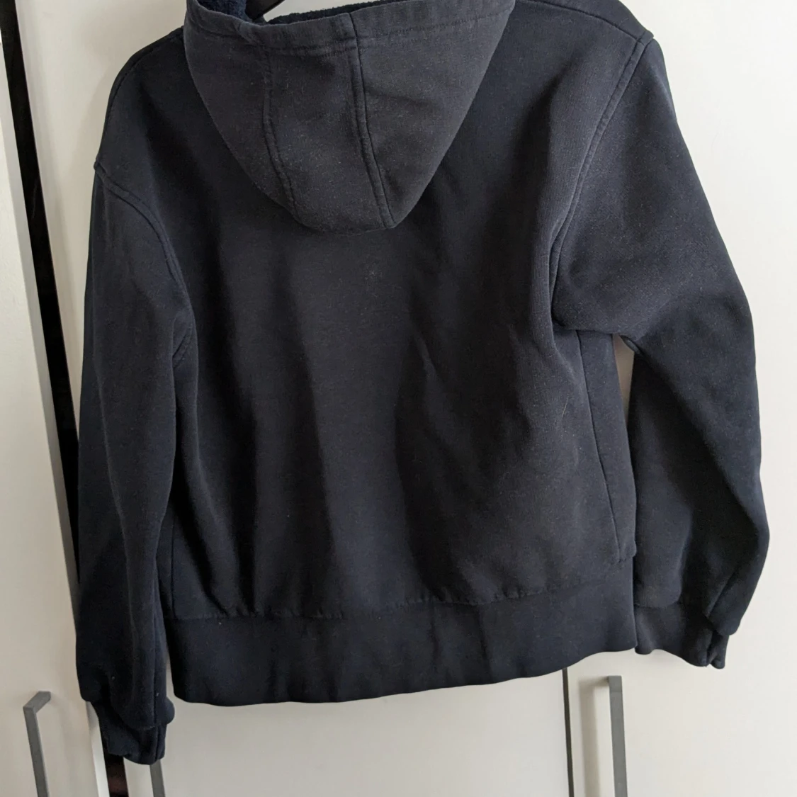 Svart hoodie från Puma - 3