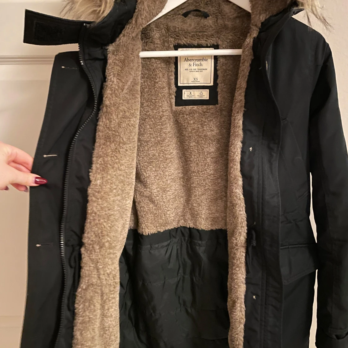 Svart vinterjacka Abercrombie & Fitch