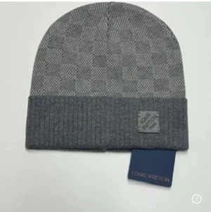 Lv mössa  - Helt nytt 