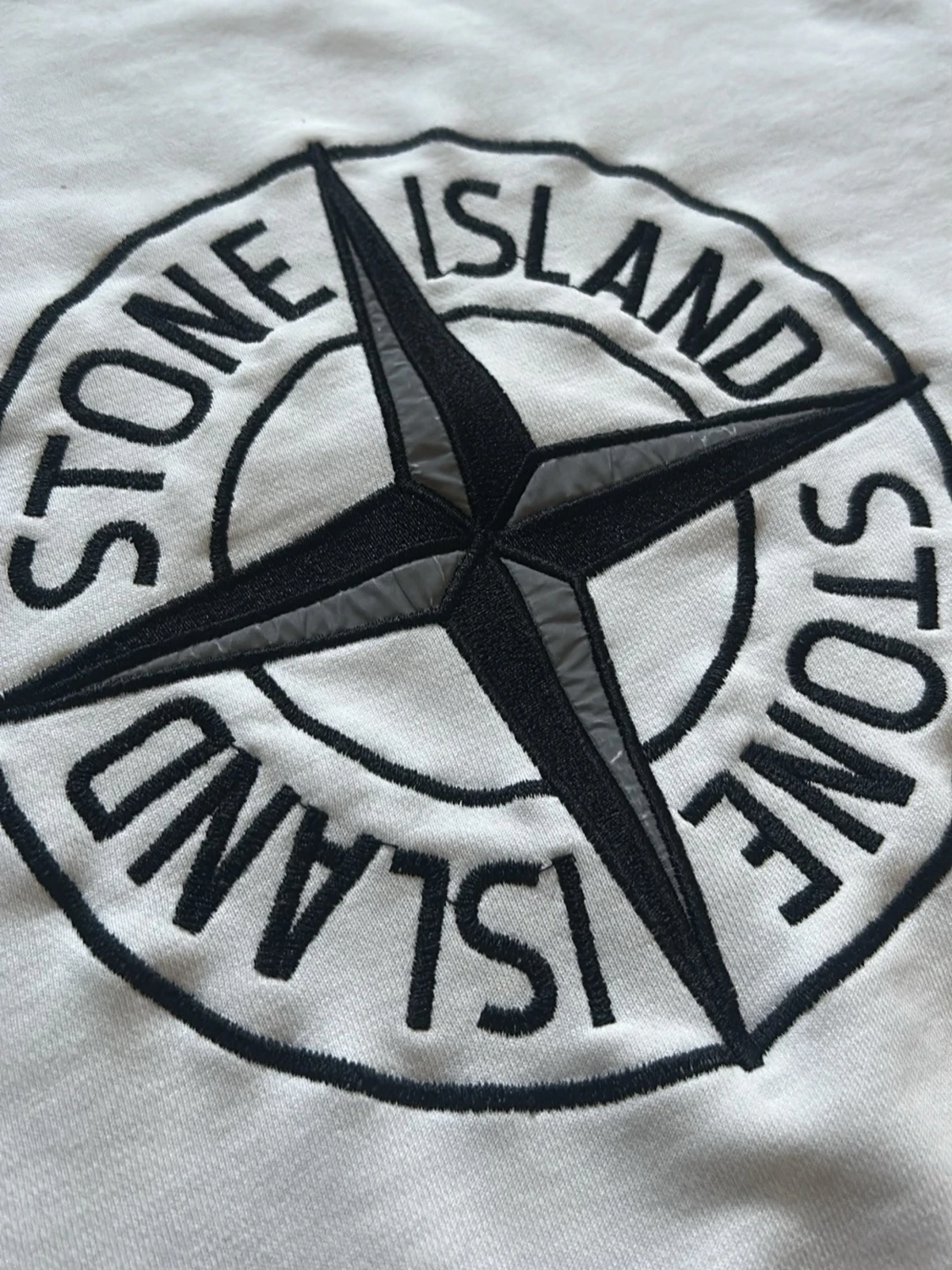 Vit sweatshirt från Stone Island - 1