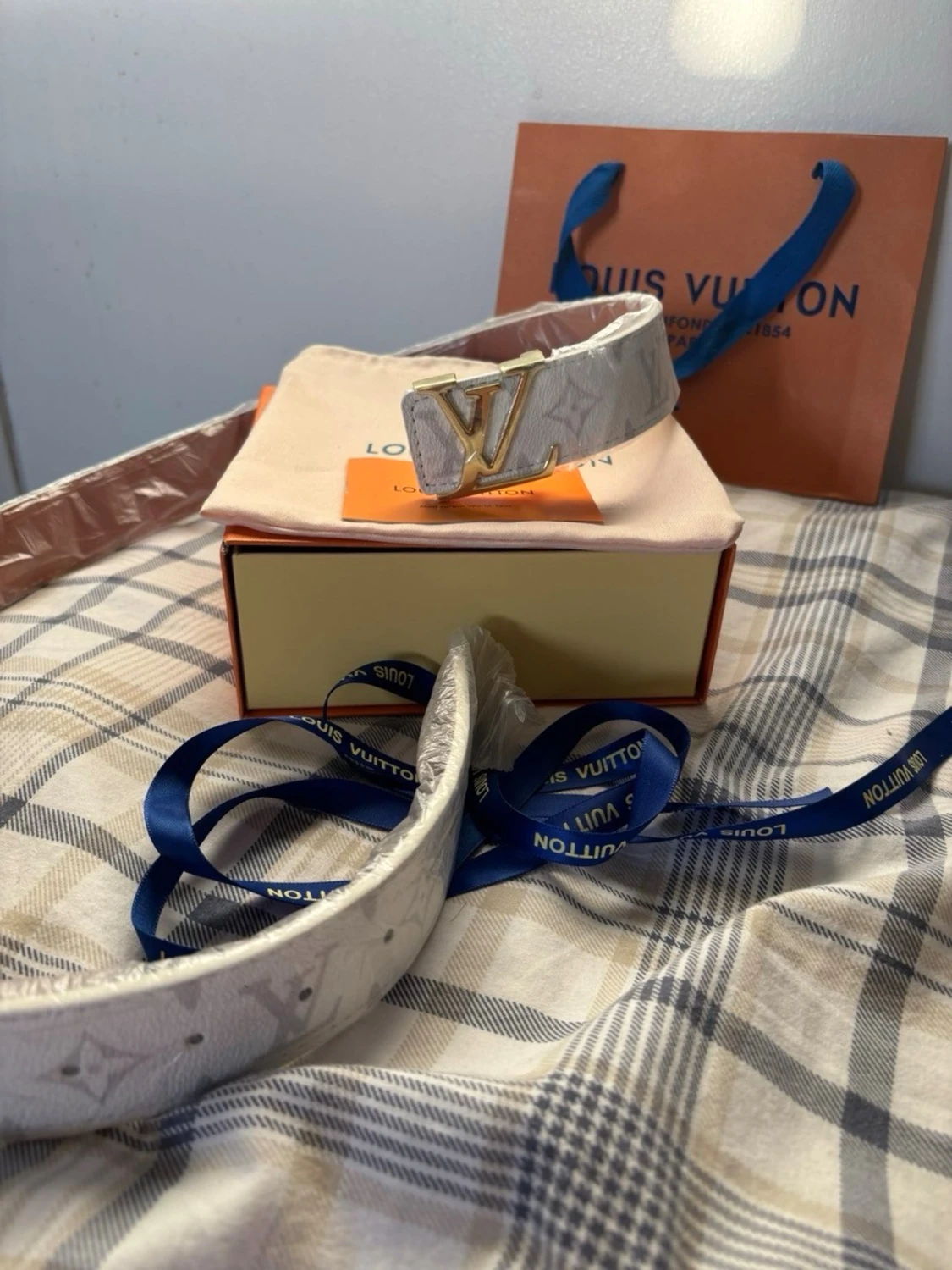 Louis vuttion bälte  - 1