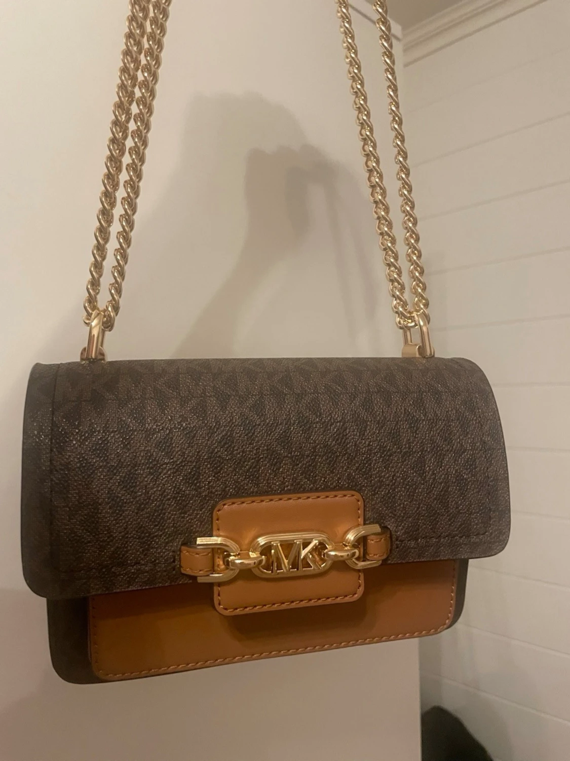 Äkta axelväska från Michael Kors