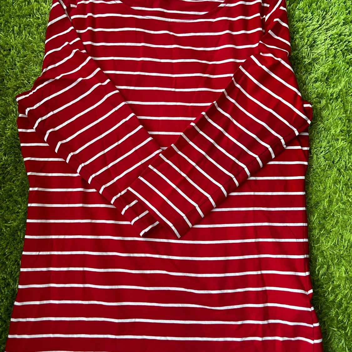 Rödvit randig långärmad tröja C&A