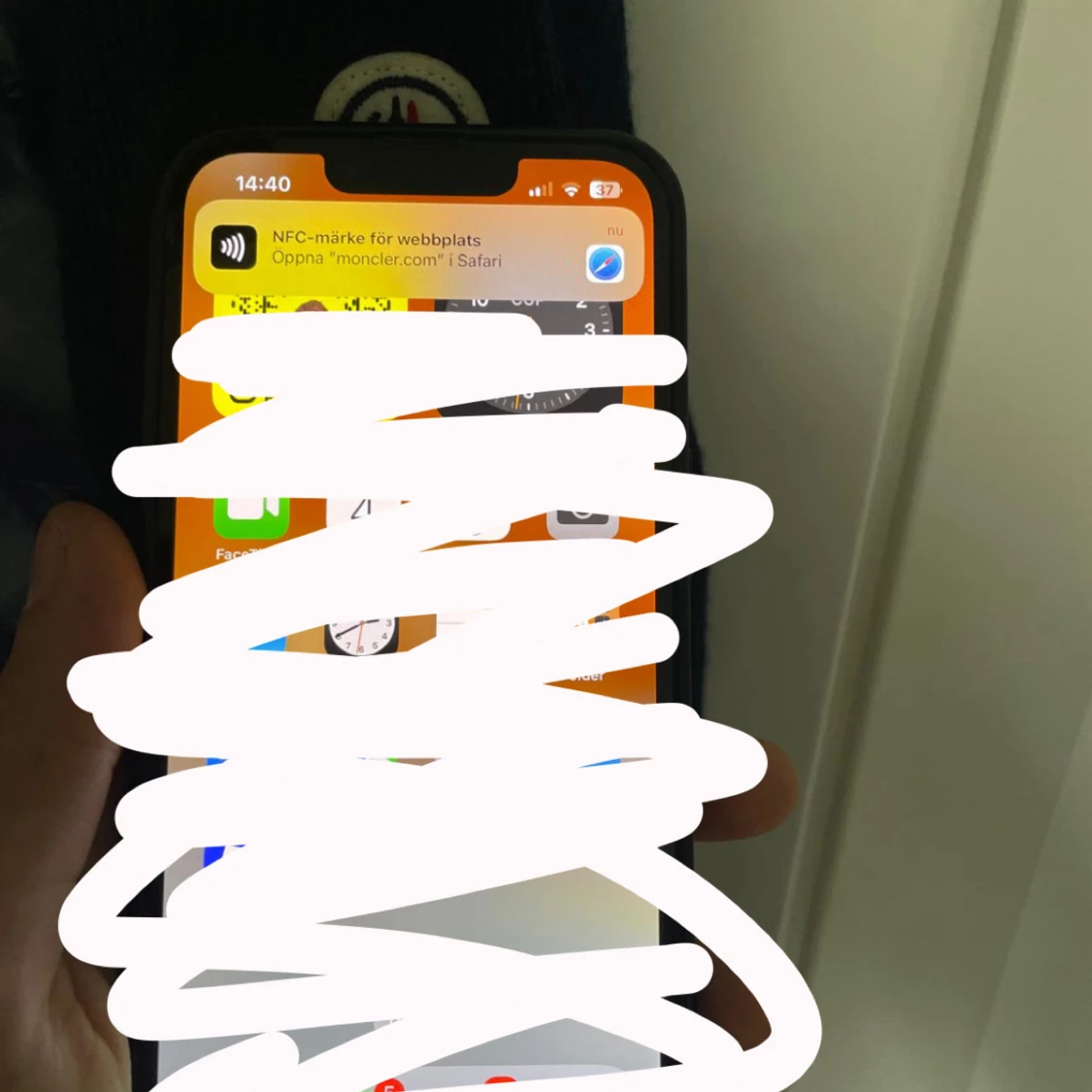 Mörkblå dunväst från Moncler - 4