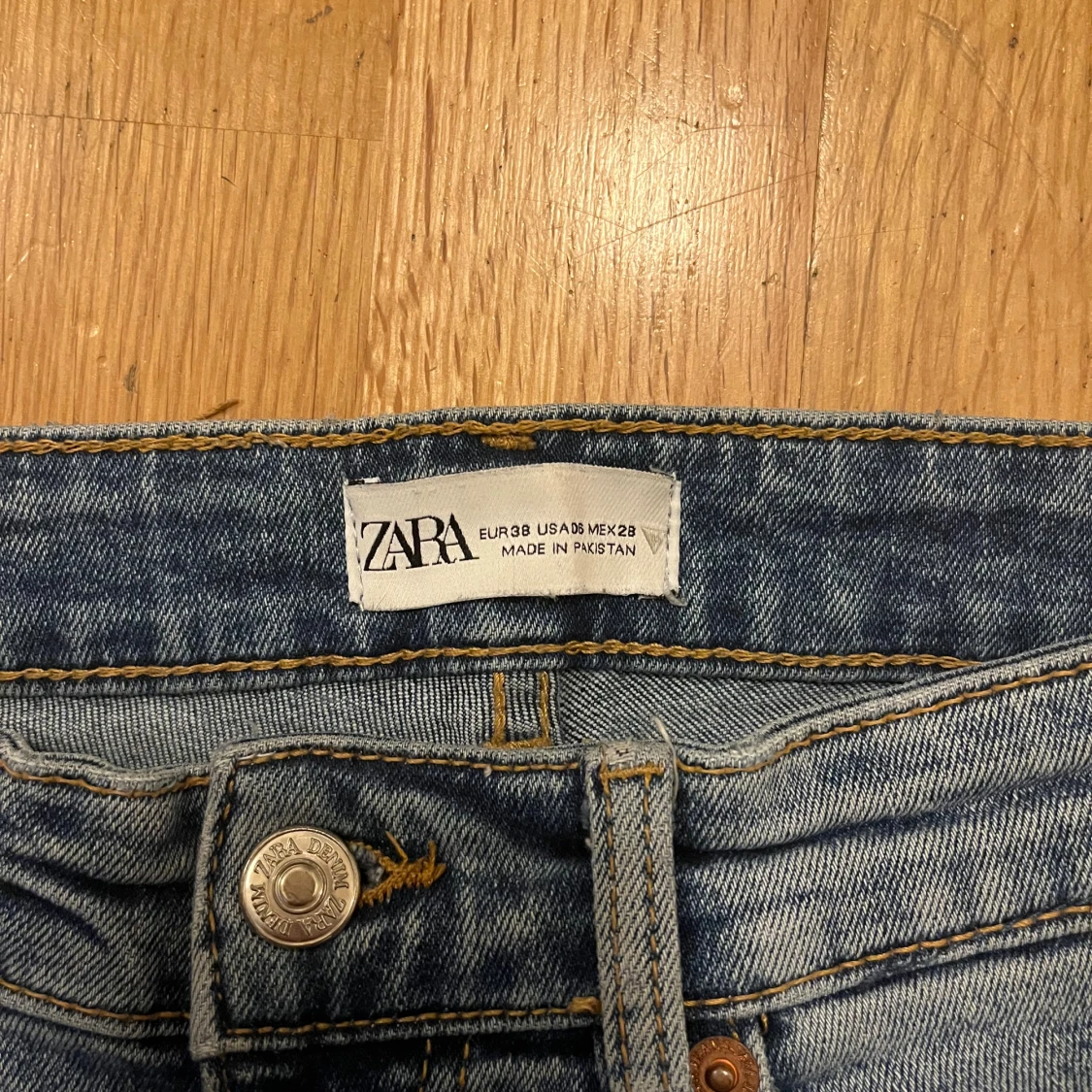 Zara jeans - 3