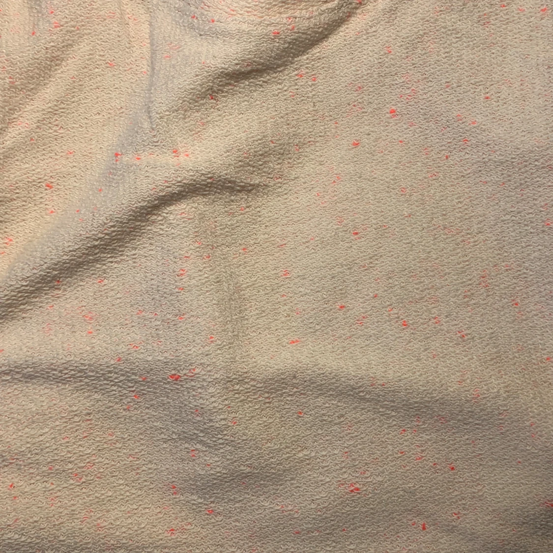 Ljusprickig stickad klänning/lång tröja från bzr - 3