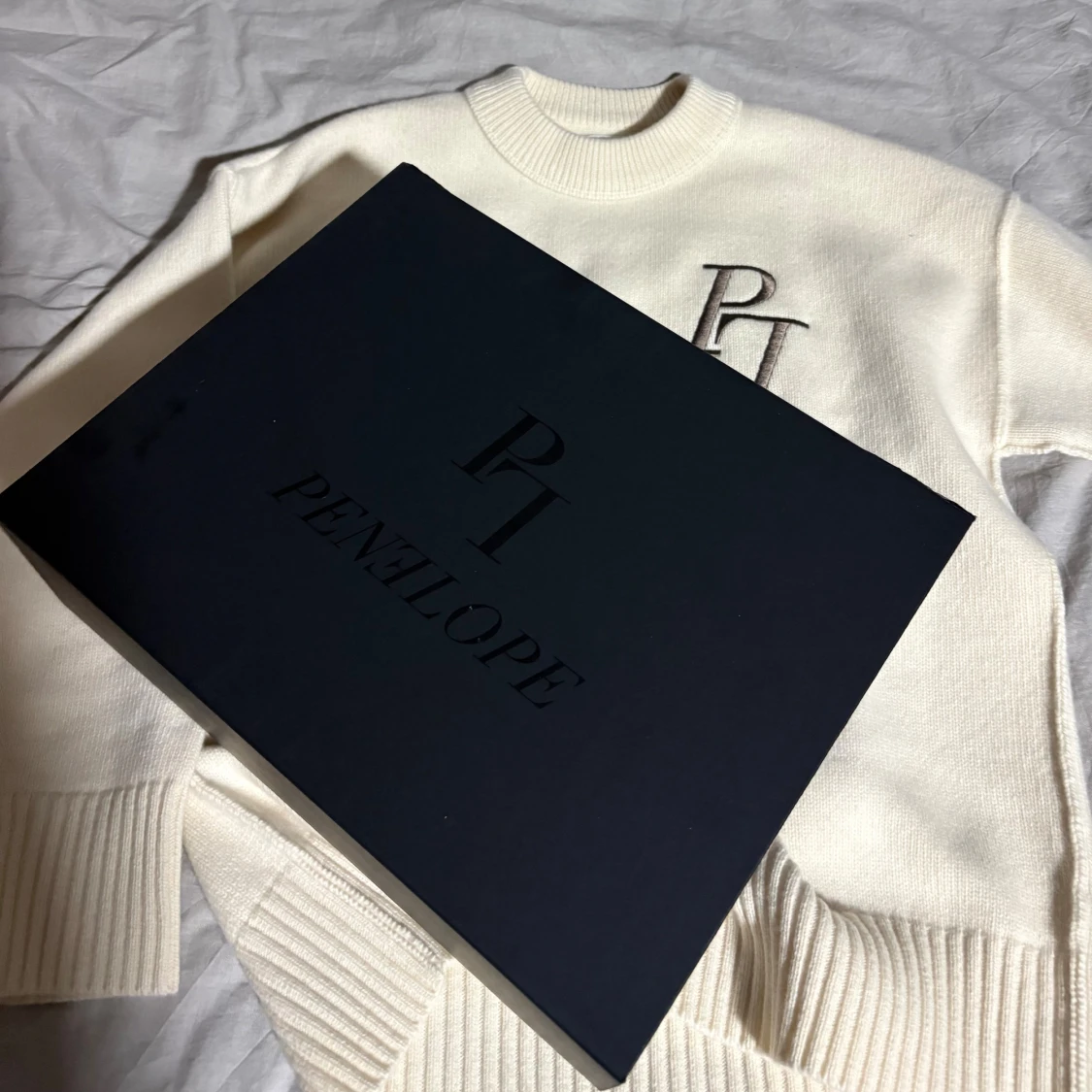 Vit stickad tröja från Penelope - 4