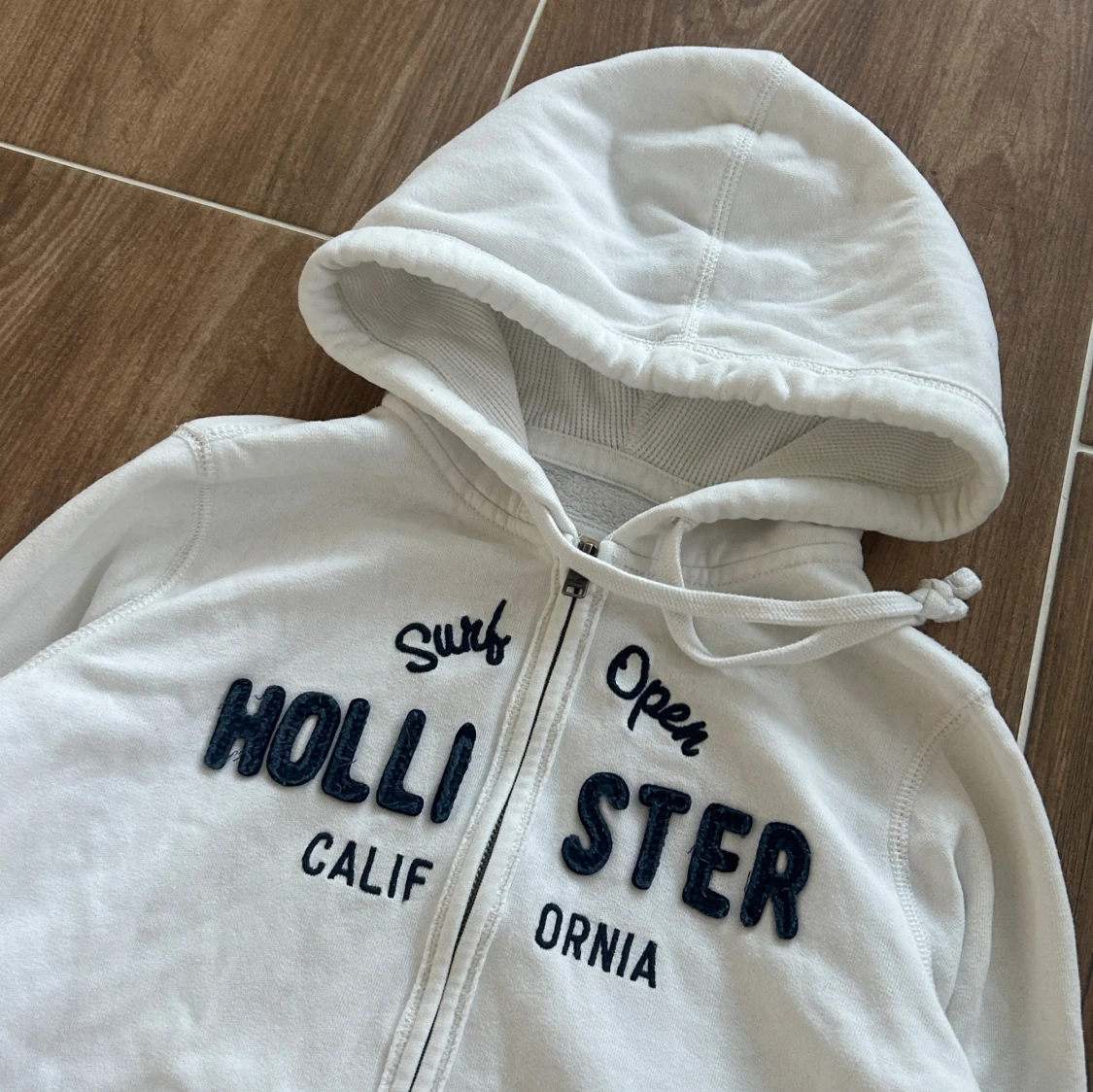 Hollister zip - 2