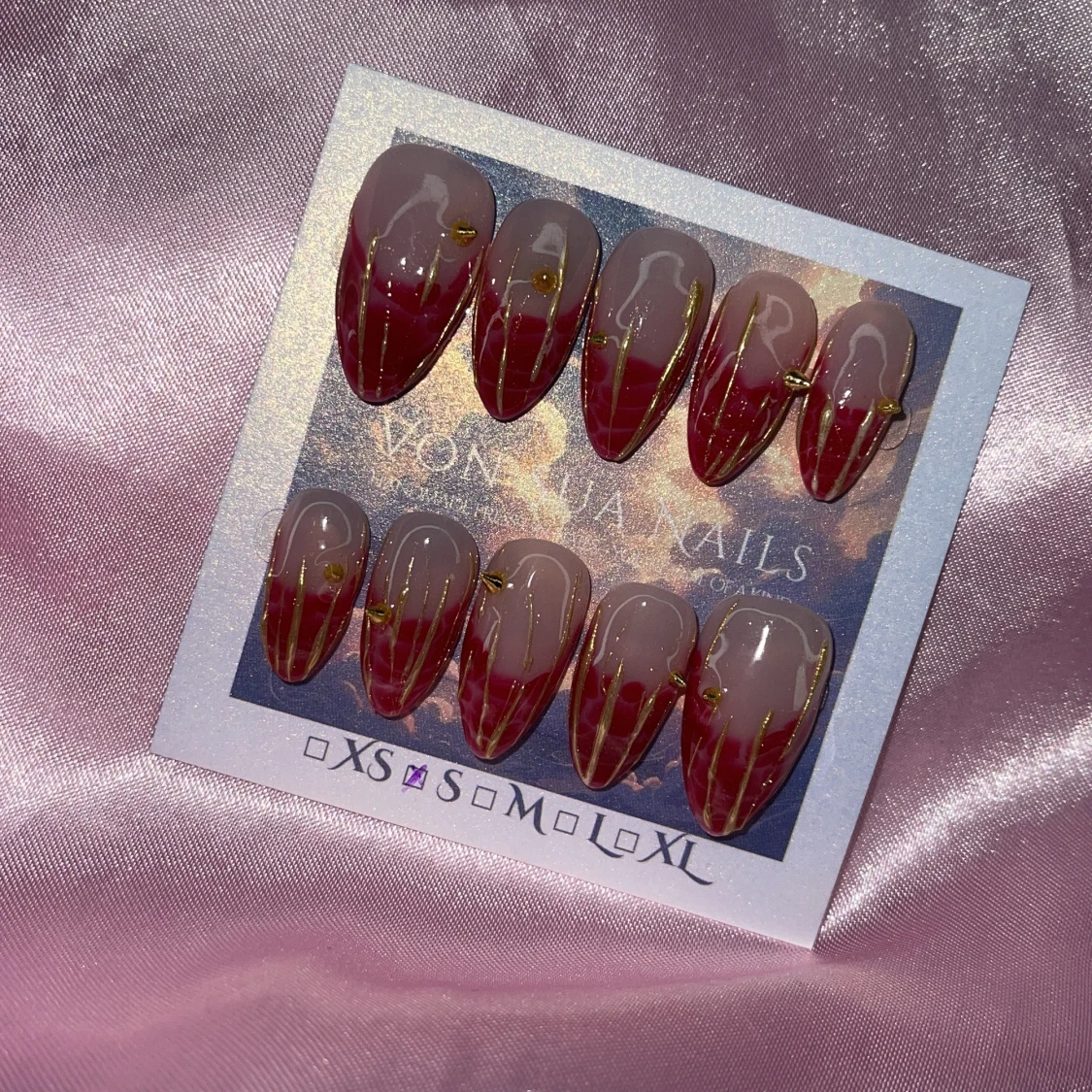 Ruby (S);Medium Almond - 2