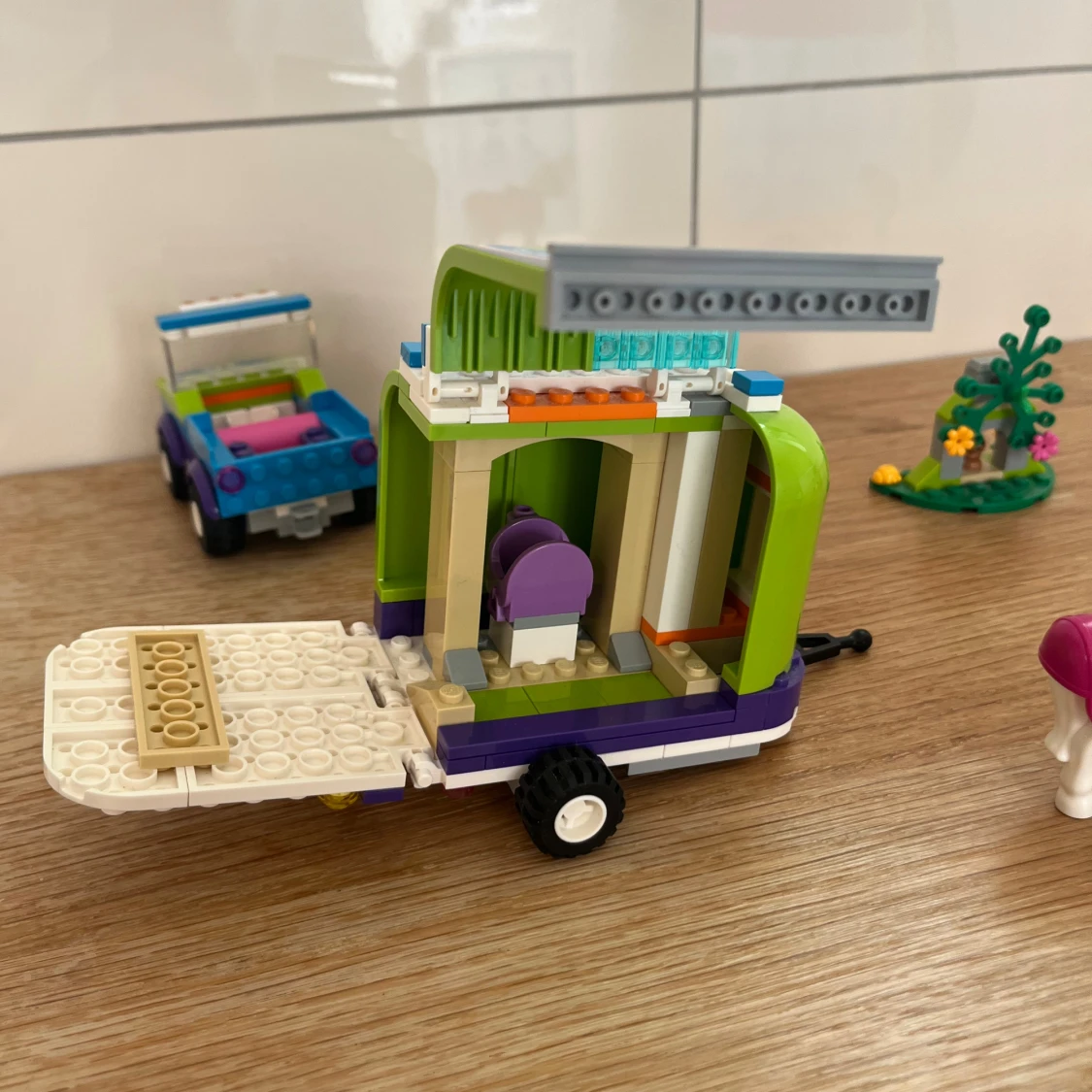 LEGO Friends 41371 Mia's Horse Trailer - 3