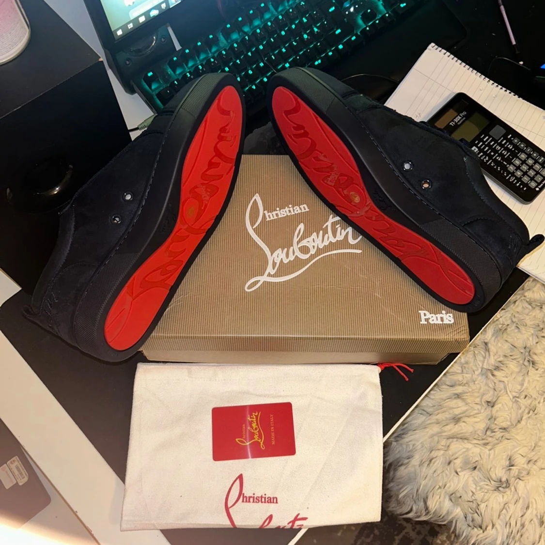 Svarta sneakers från Christian Louboutin