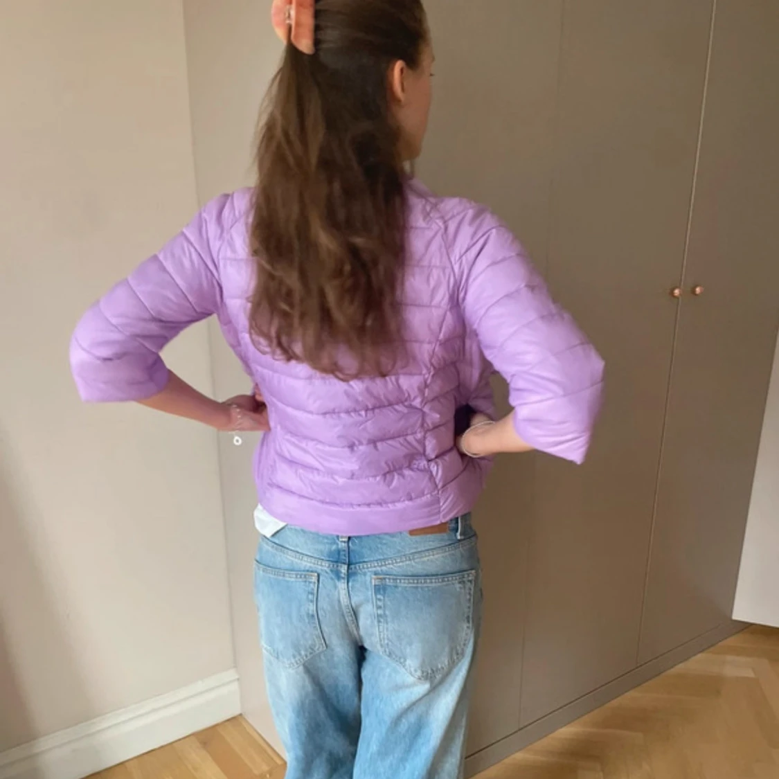Ljuslila quiltad pufferjacka - 4