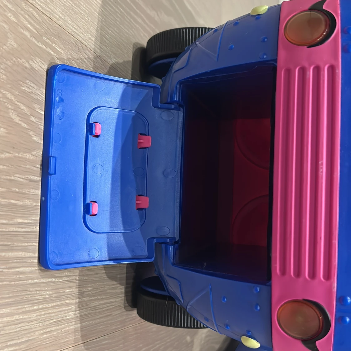 LOL Surprise OMG Glamper (pris kan diskuteras) - 3