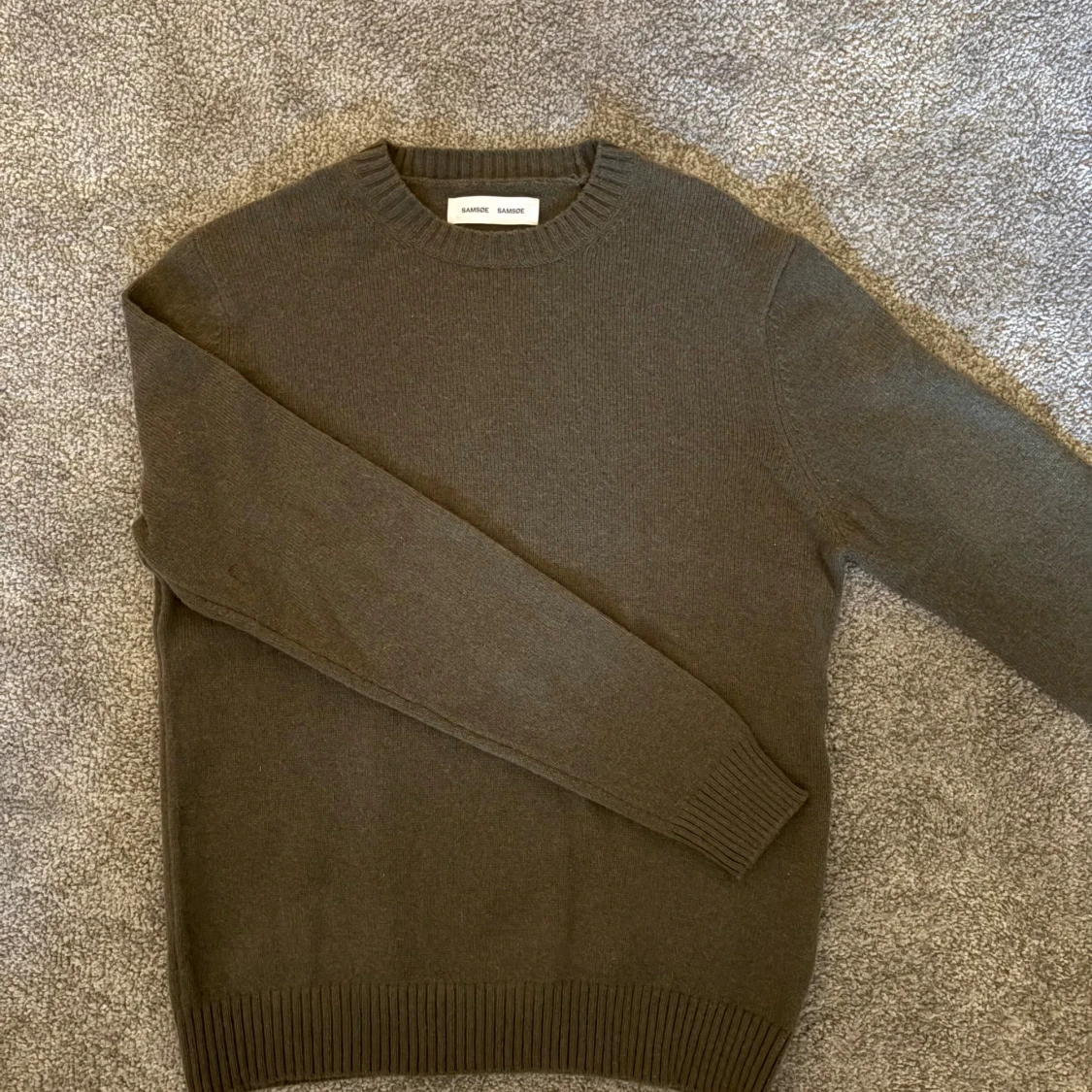 Grön stickad tröja från samsoe samose  - 1