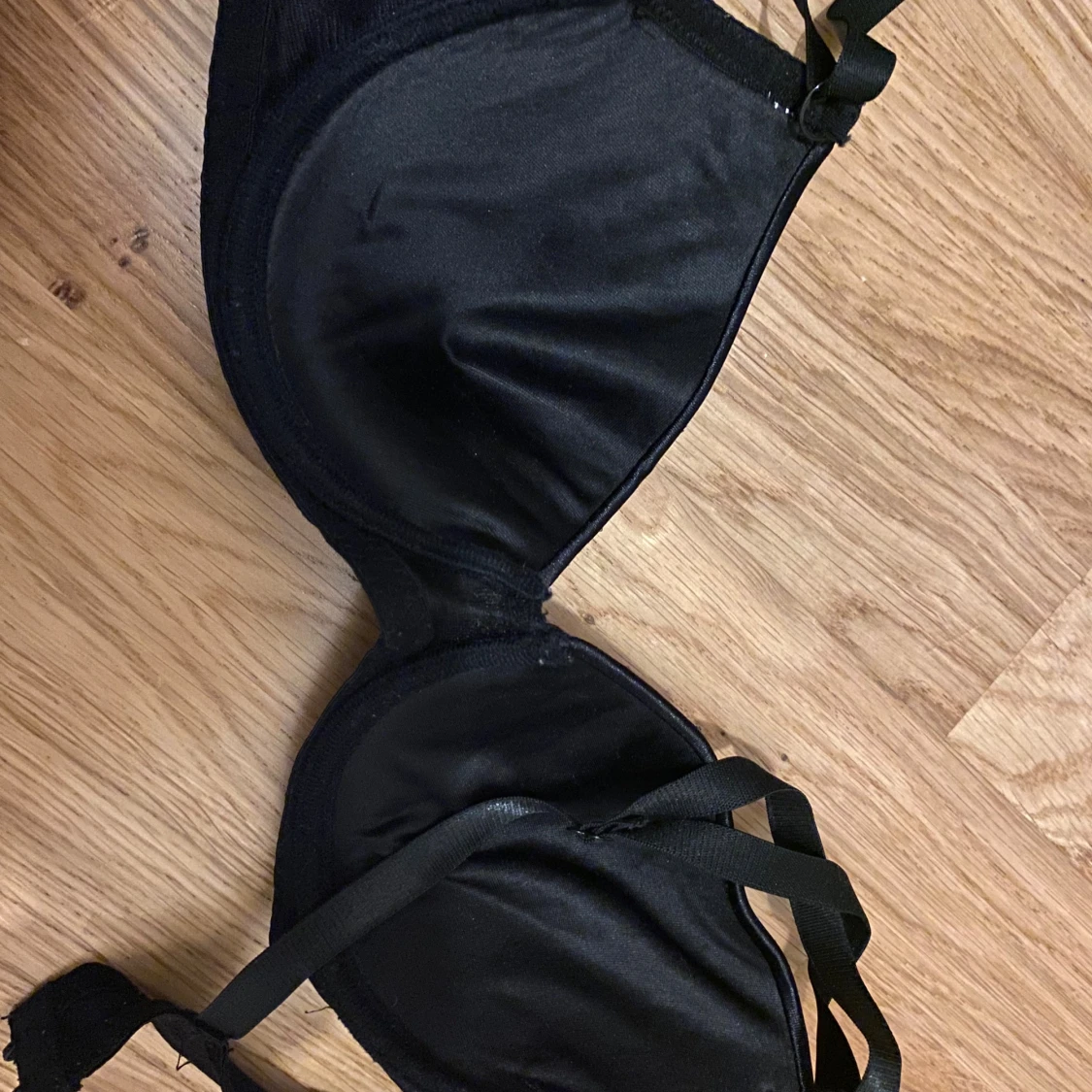 Svart detaljerad bh - spetsdetalj - 2