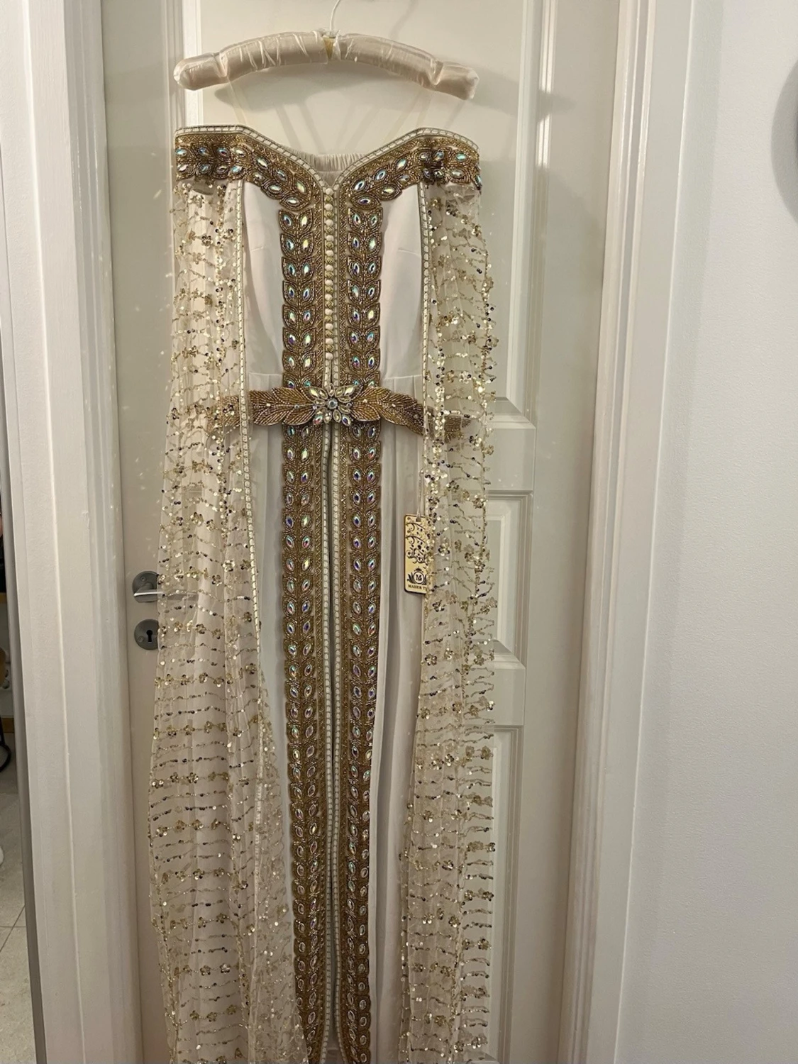 Champagnefärgad långklänning Maher Tex