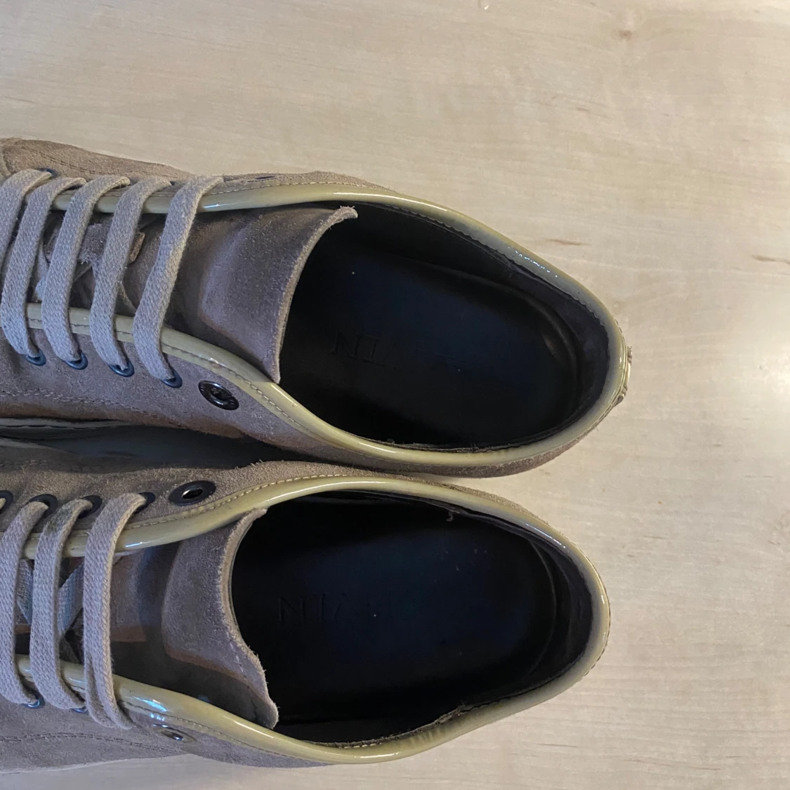 Lanvin sneakers i beige mocka - 4