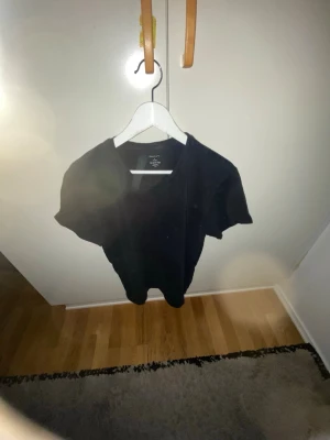 2 styckna Gant T-shirts  - 2 svarta gant T-shirts.