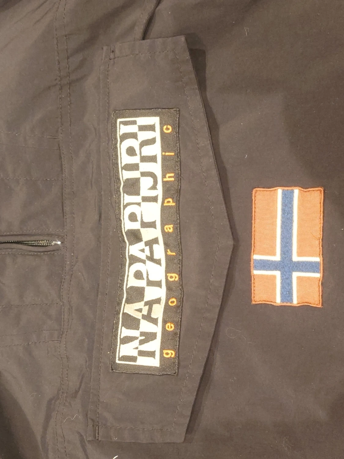 Svart jacka från Napapijri - 1