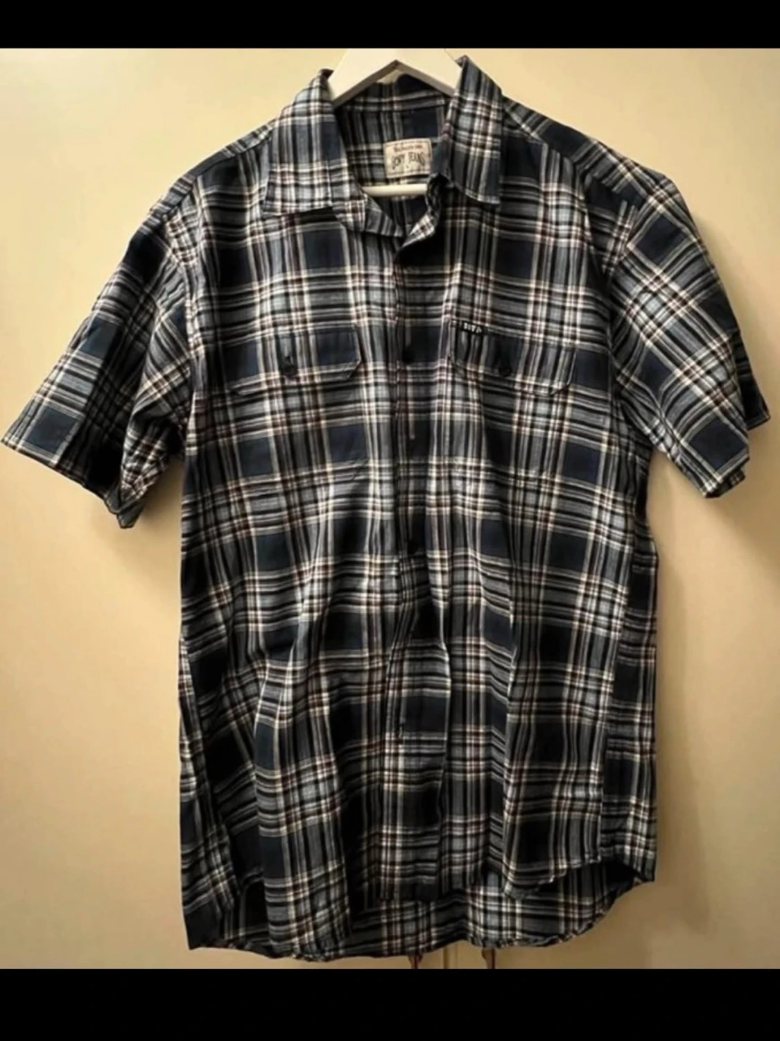 Blårutig kortärmad skjorta