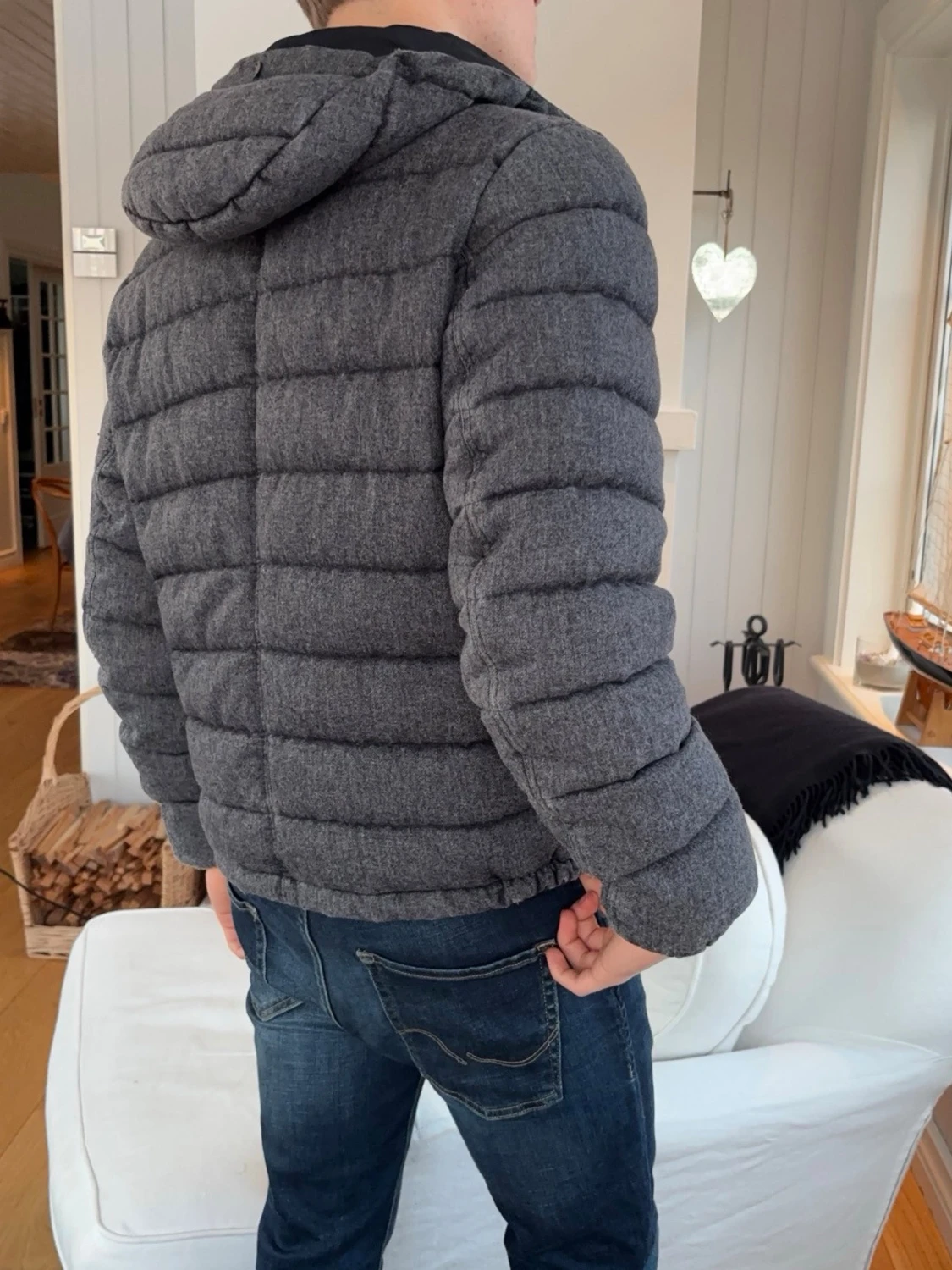 Grå pufferjacka från Herno i ull storlek 50 - 1