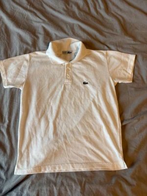 Lacost pike - Rensar min garderob, pris kan diskuteras