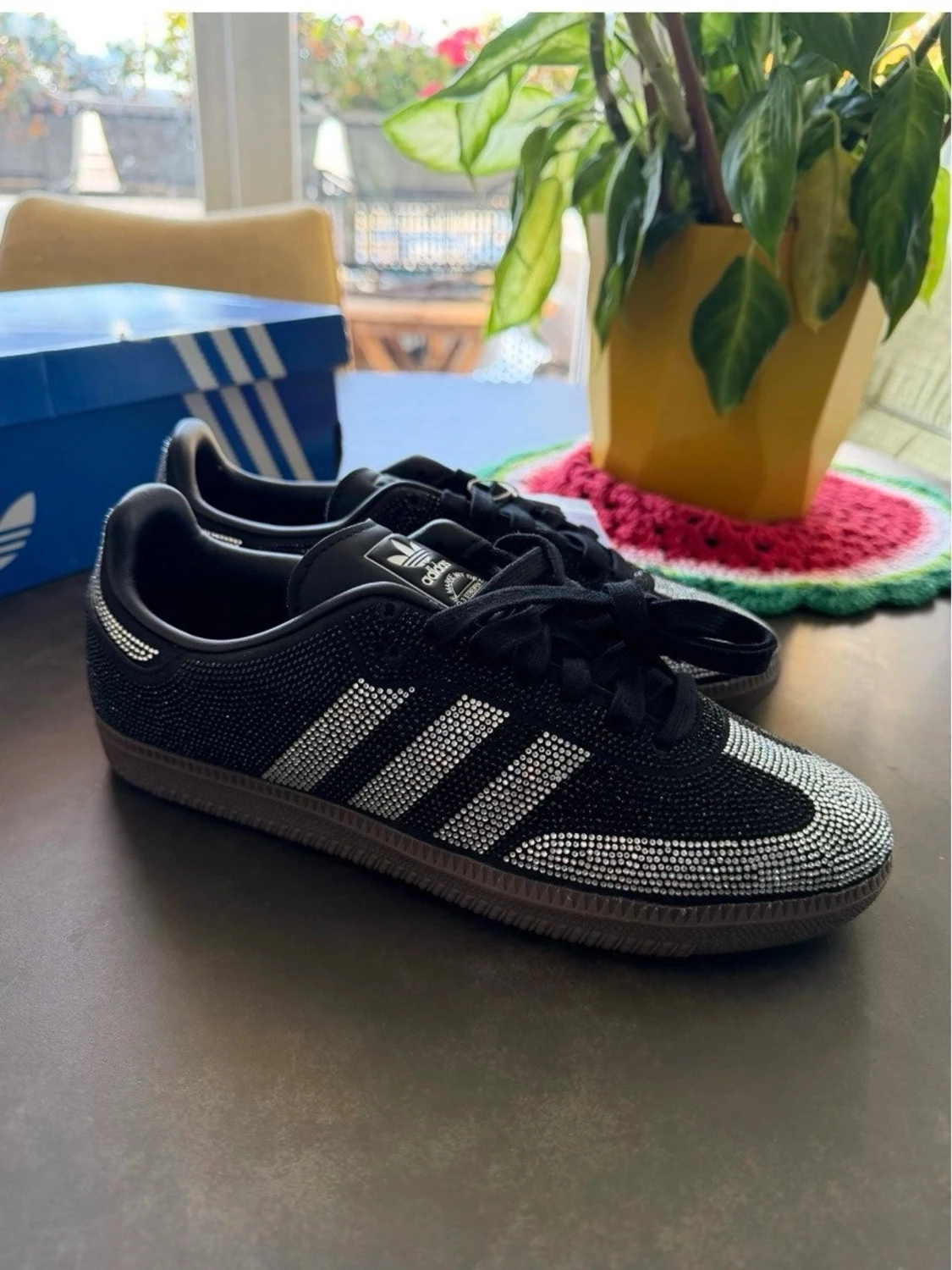 Adidas Samba med strassdetaljer - 5