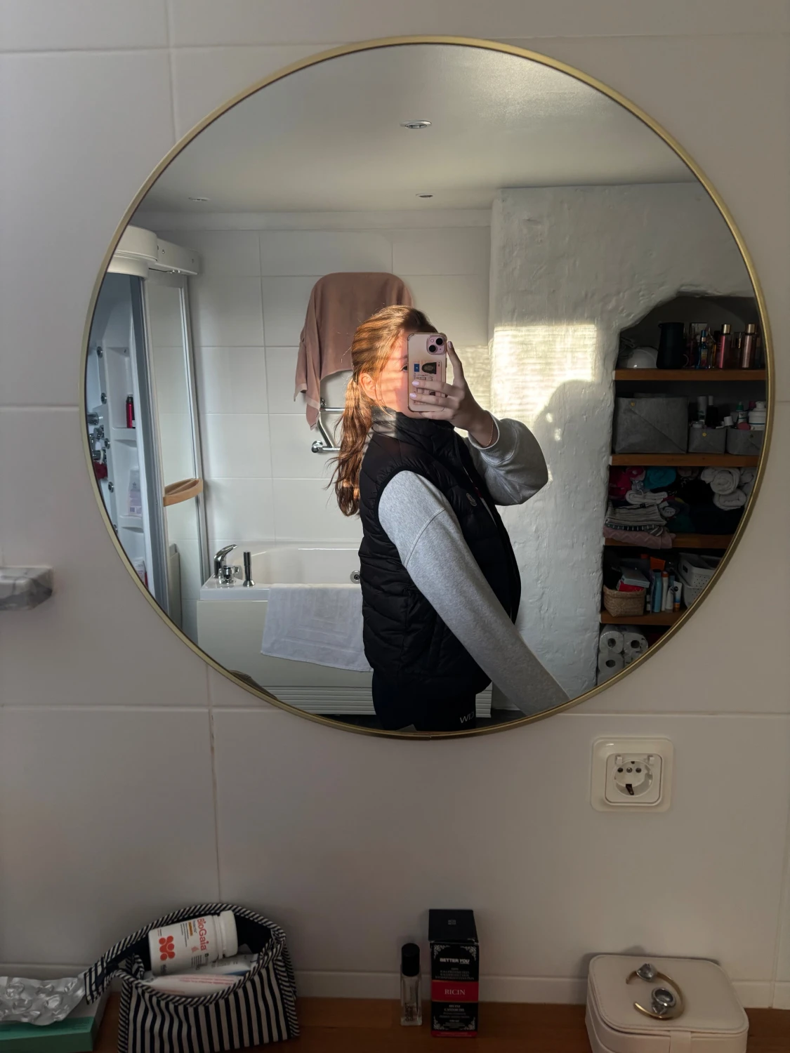 Svart dunväst från Moncler - 5