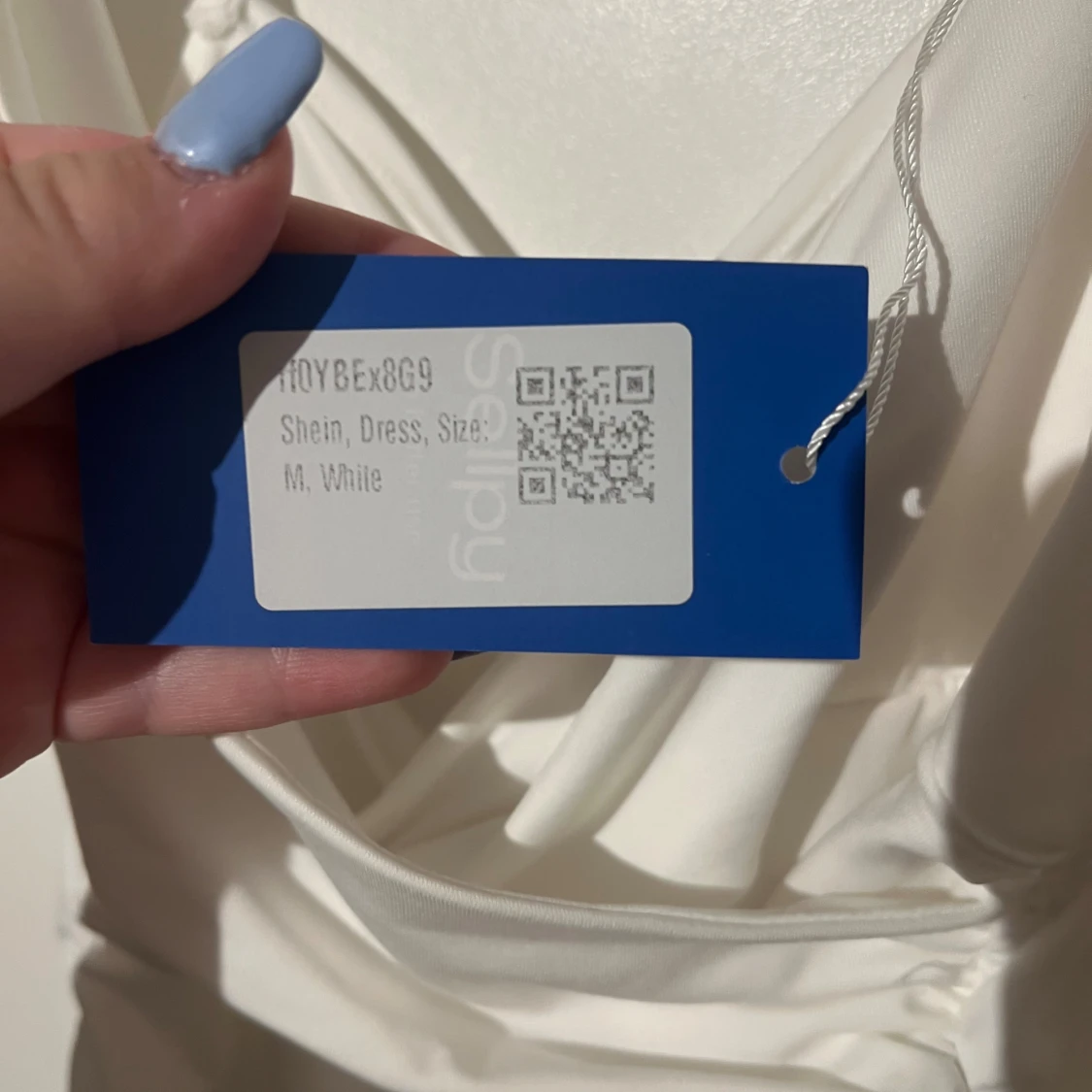 Vit omlottklänning från Shein M - 1