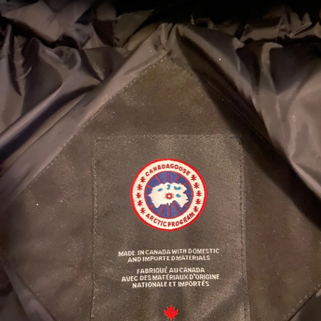 Svart pufferjacka från Canada Goose - 3