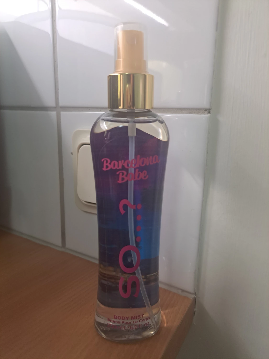 Barcelona Babe Body Mist 200ml - 1