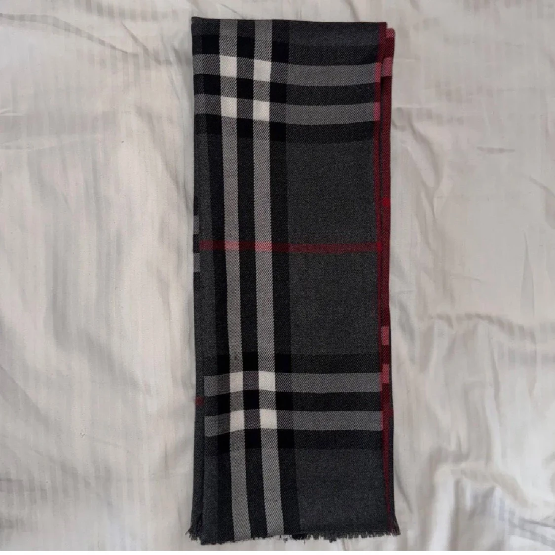 Rutig halsduk från Burberry London - 1