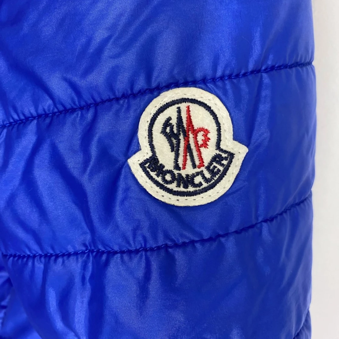 Blå dunjacka från Moncler - 2