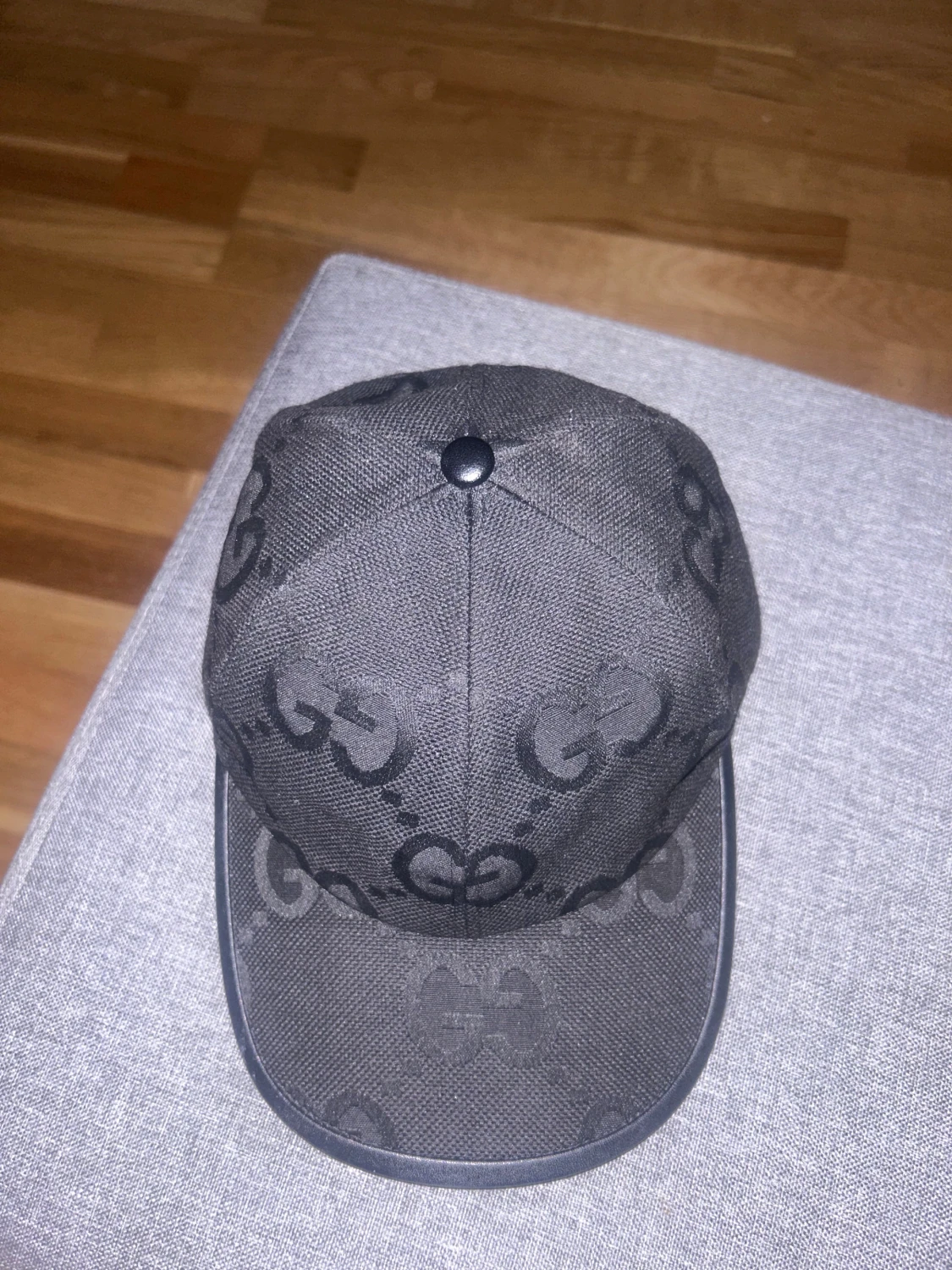 Svart Gucci keps med GG-mönster - 1