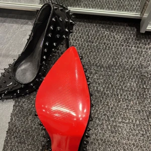 Klackskor  - 100kr för alla, annars 25kr styck!!😍