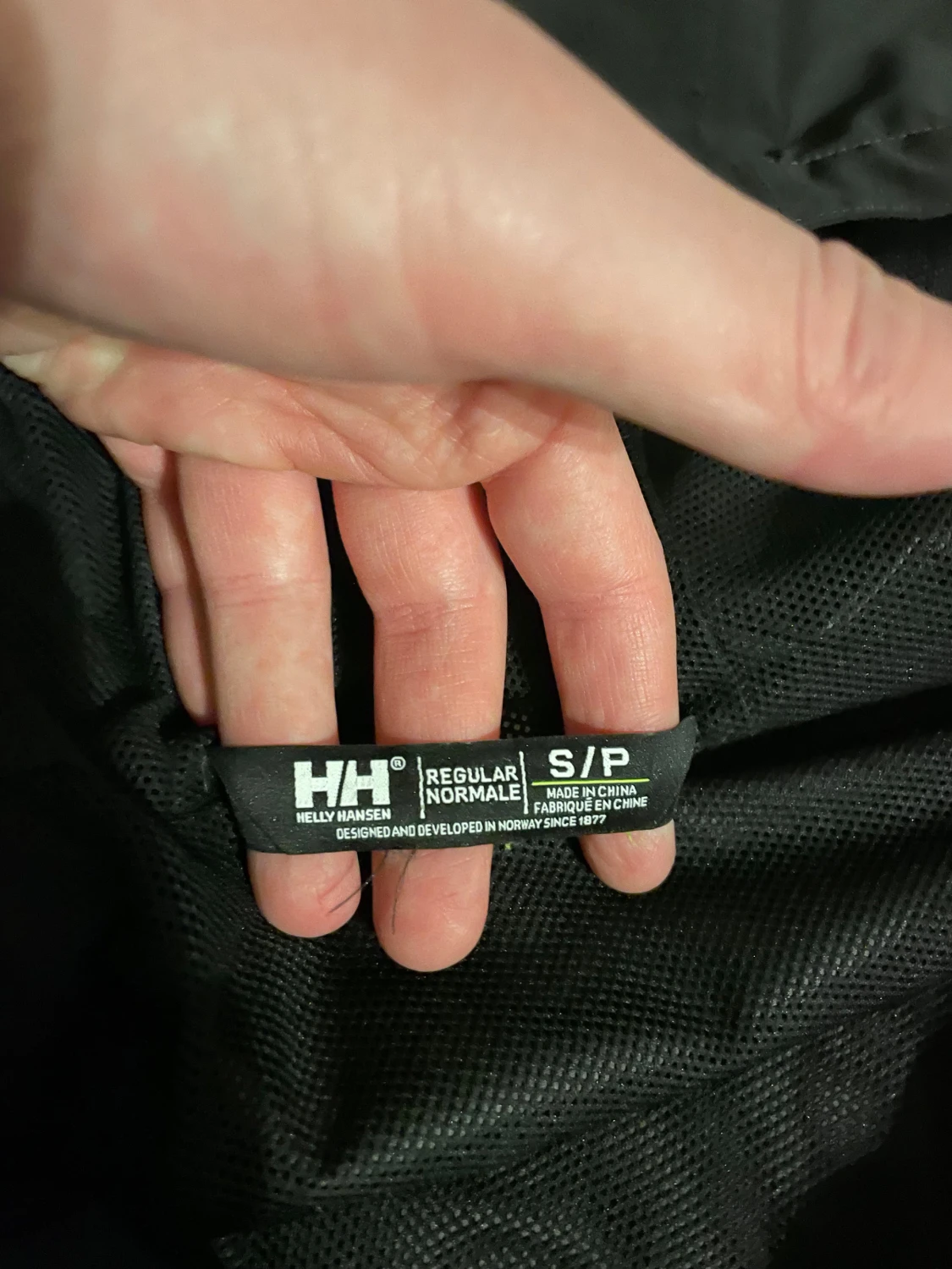 Svart vindjacka från Helly Hansen - 5