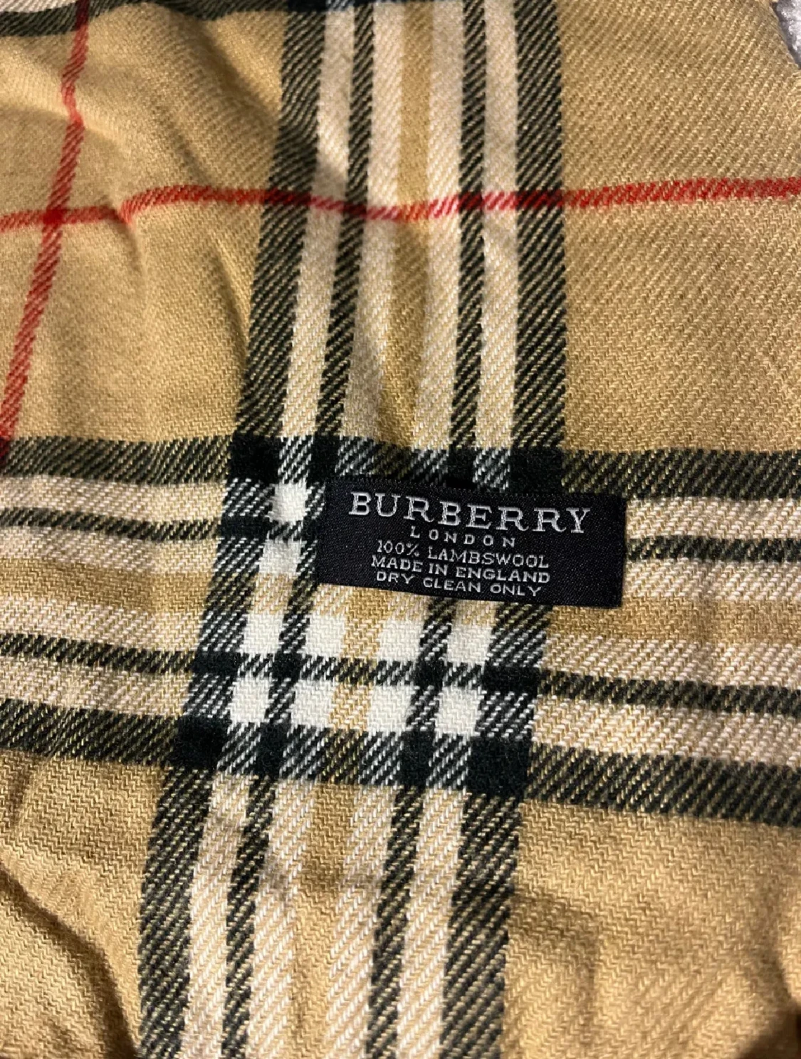 Beige Burberry scarf - 1