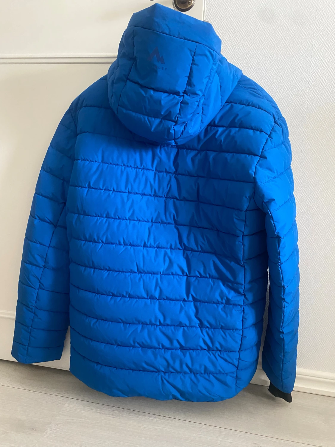 Blå McKinley pufferjacka med huva - 2