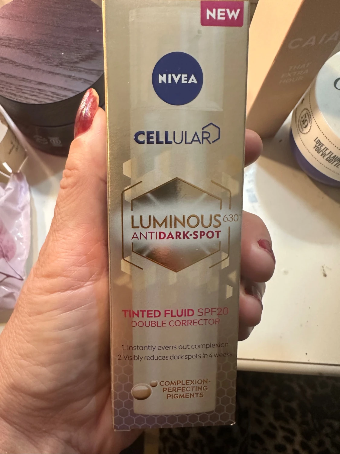 NIVEA Cellular Luminous630 Tinted Fluid - 3