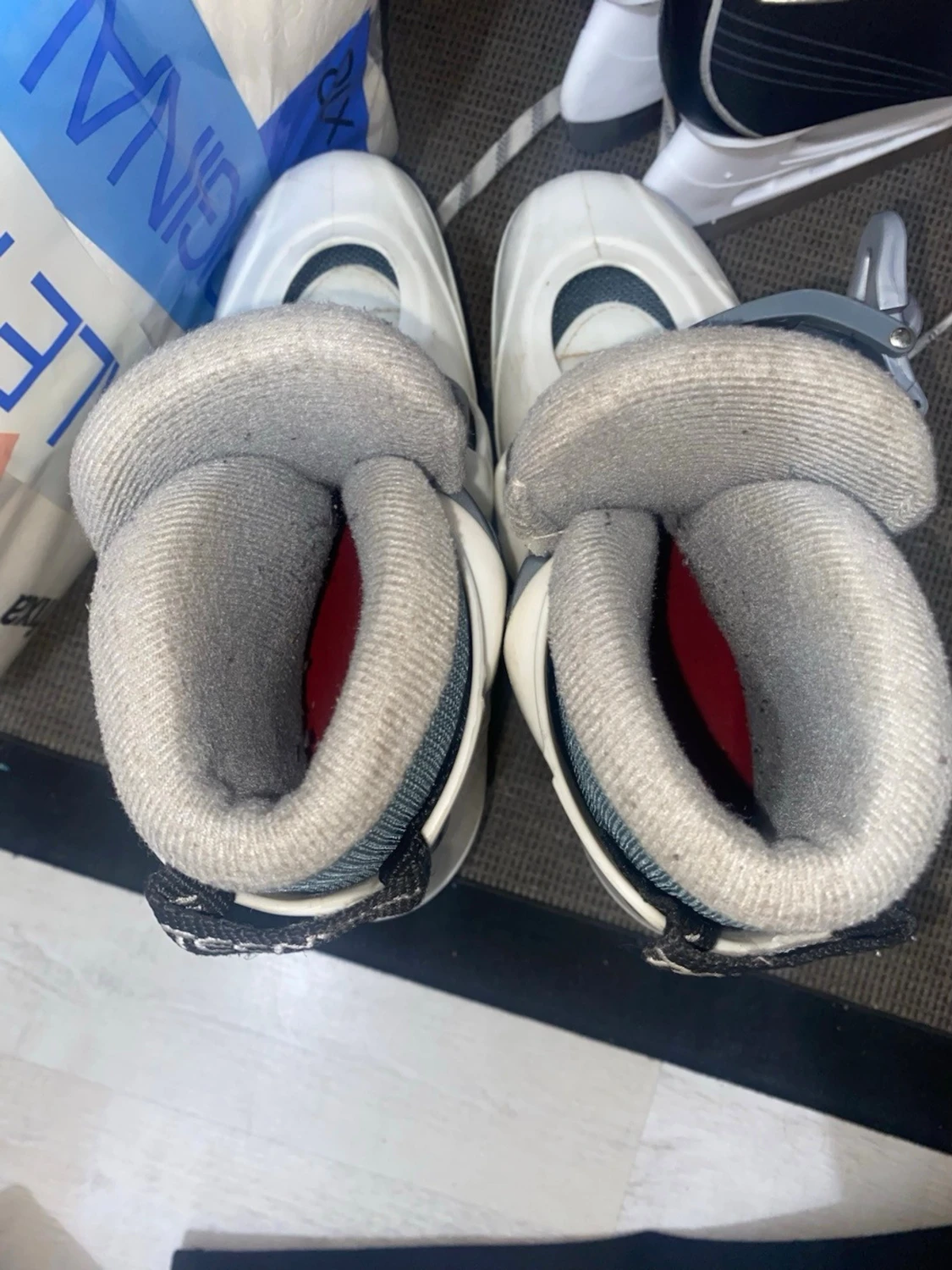 Vita skridskor från Tecno Pro, strl 36 - 6