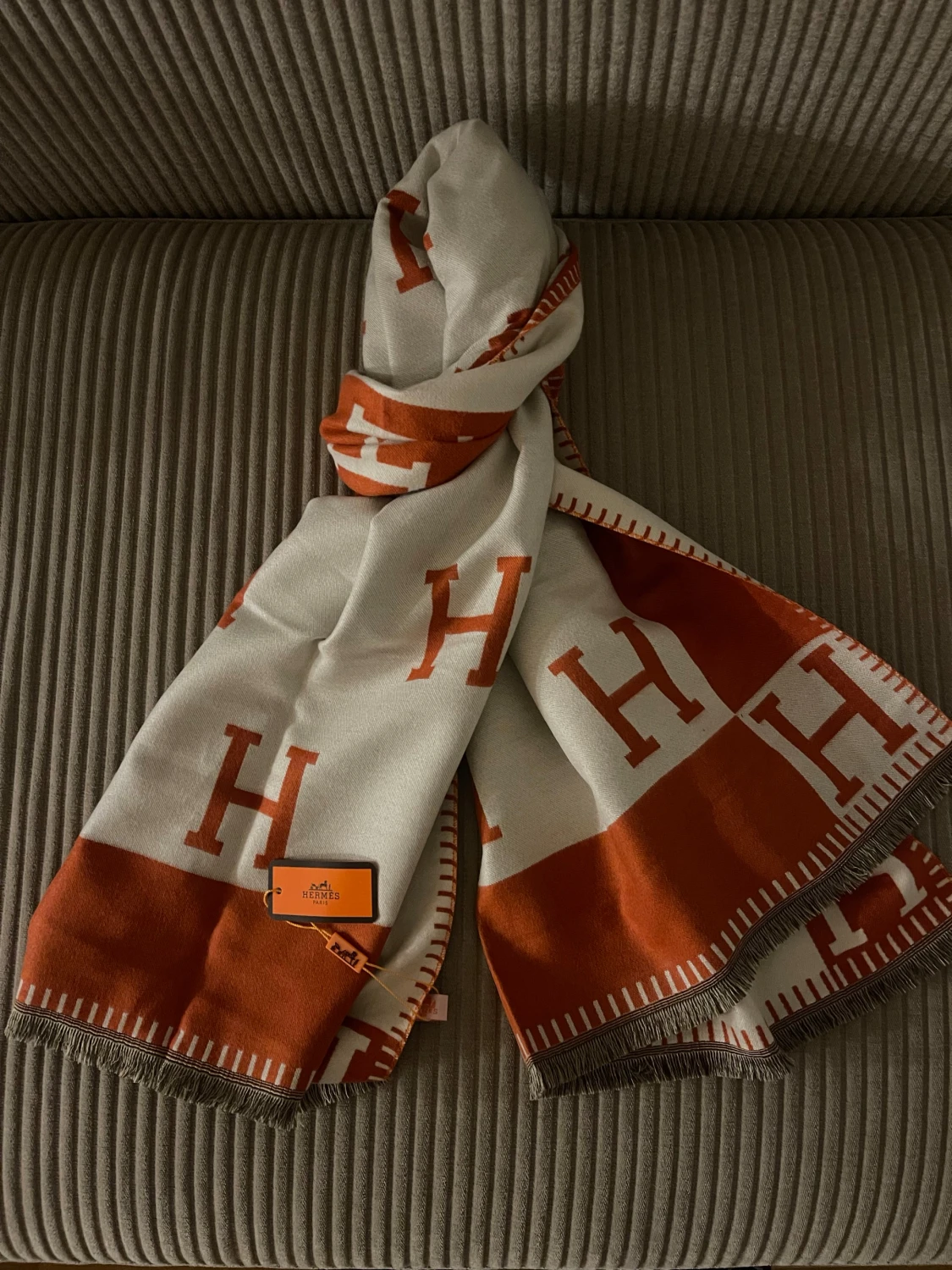  orange-vit  sjal - 2