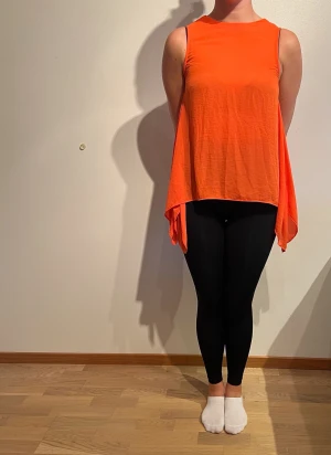Orange topp, Gina tricot - Tvättråd: 40°