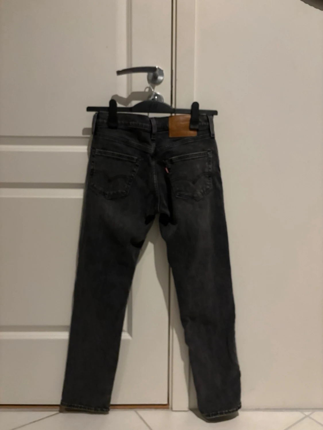 Levi's 511 svarta jeans - 1