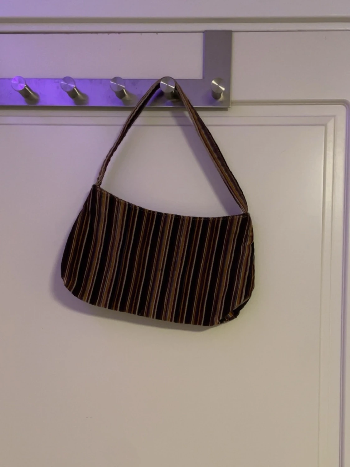 Randig brun handväska i tyg - 1