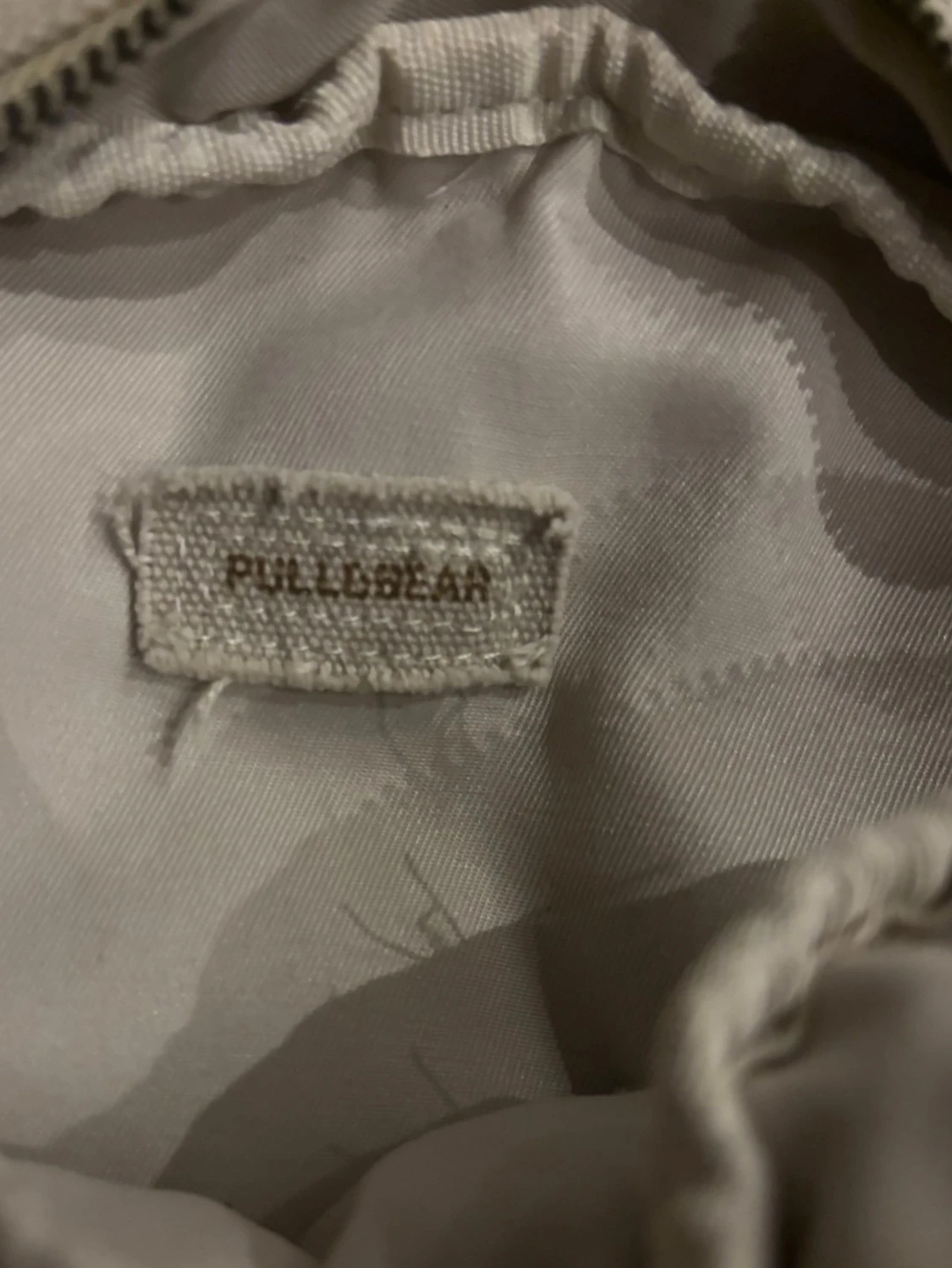 Beige handväska med dubbla fickor - 2